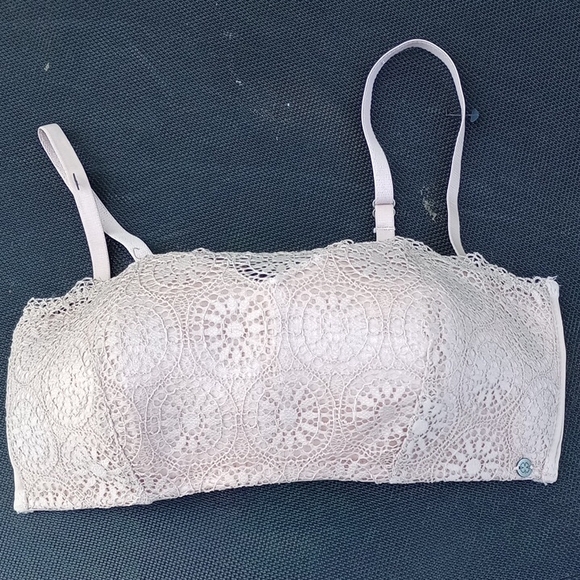Lucky Brand Other - Lucky Brand Lace‎ Bandeau - Cream